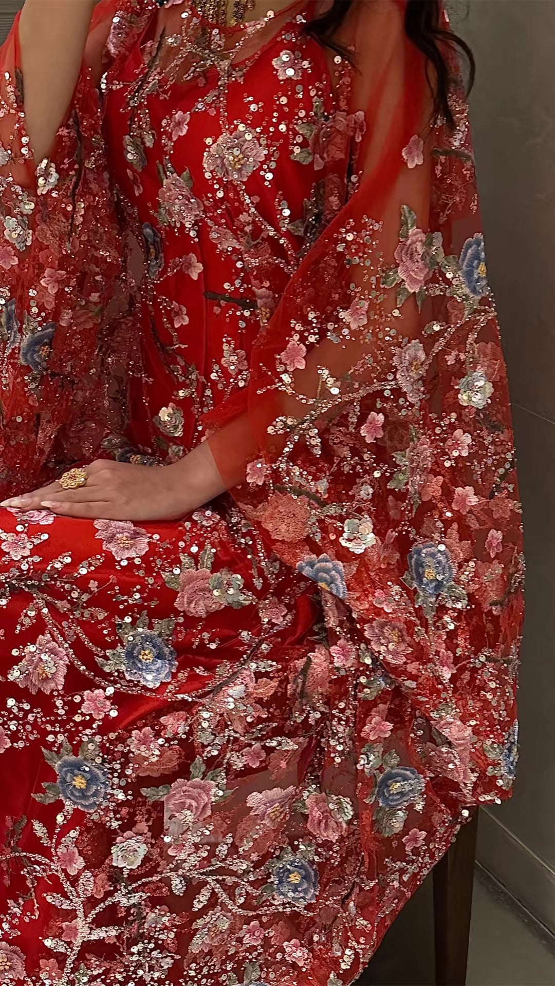 Dreamy Dirac in red (preorder 2 weeks)